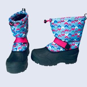 Youth Girls Snow Boots (Size 5) - New w/o tags or box
